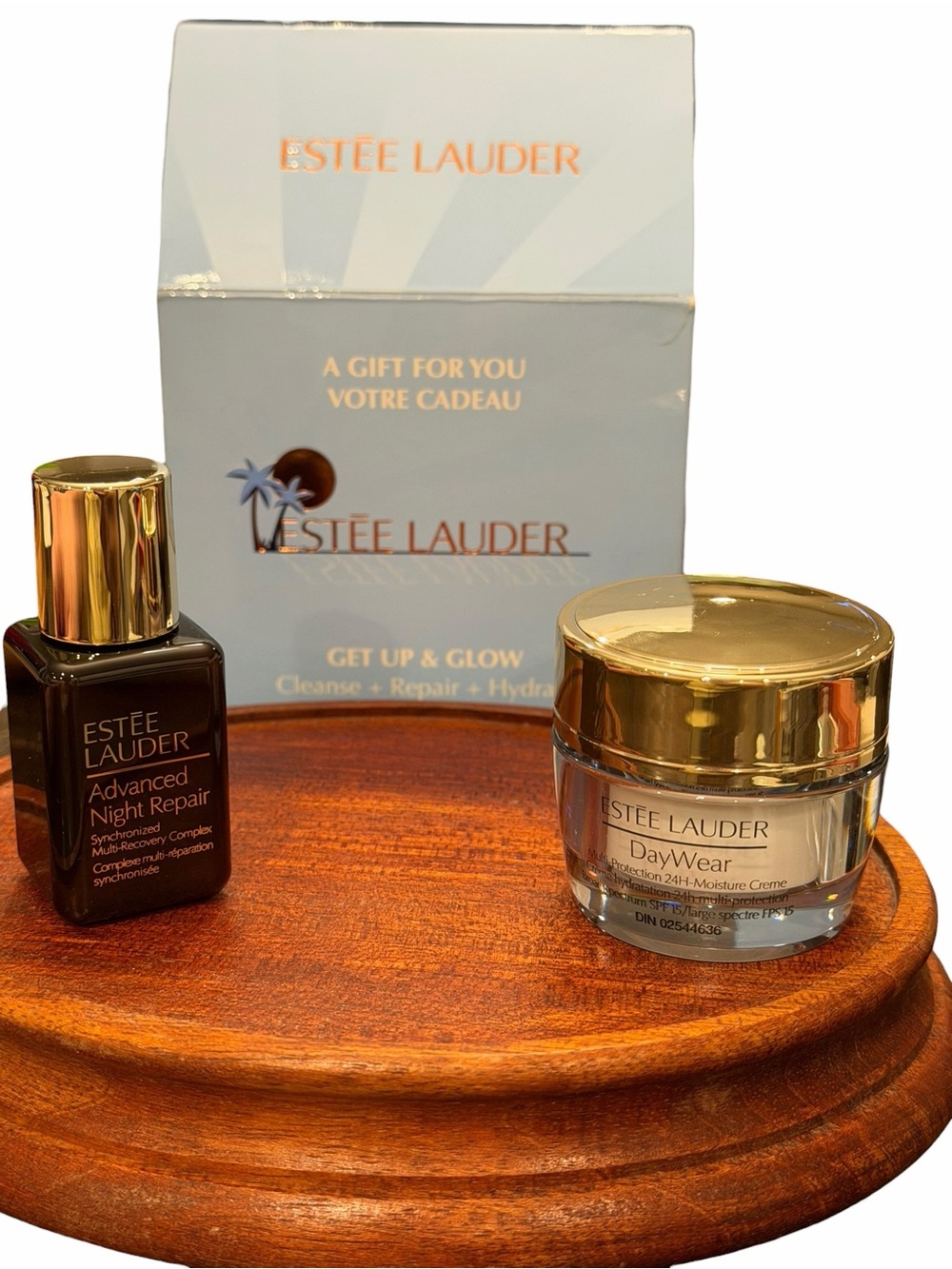 Estée Lauder Get Up & Glow Skincare Set Day‎ & Night Moisture Crème Night Repair - Picture 7 of 8